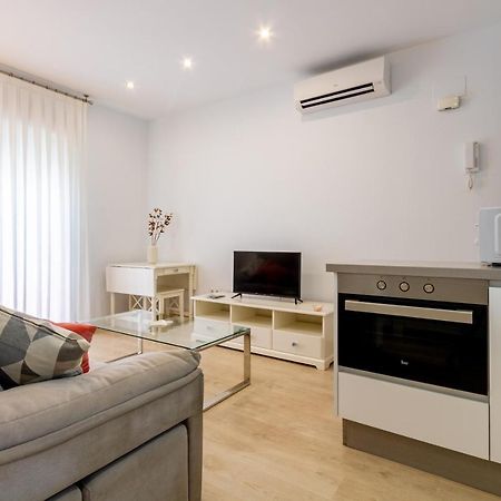 Charming 2 Bedroom Apartment Triana Bridge By Ocityzen Sevilla Kültér fotó