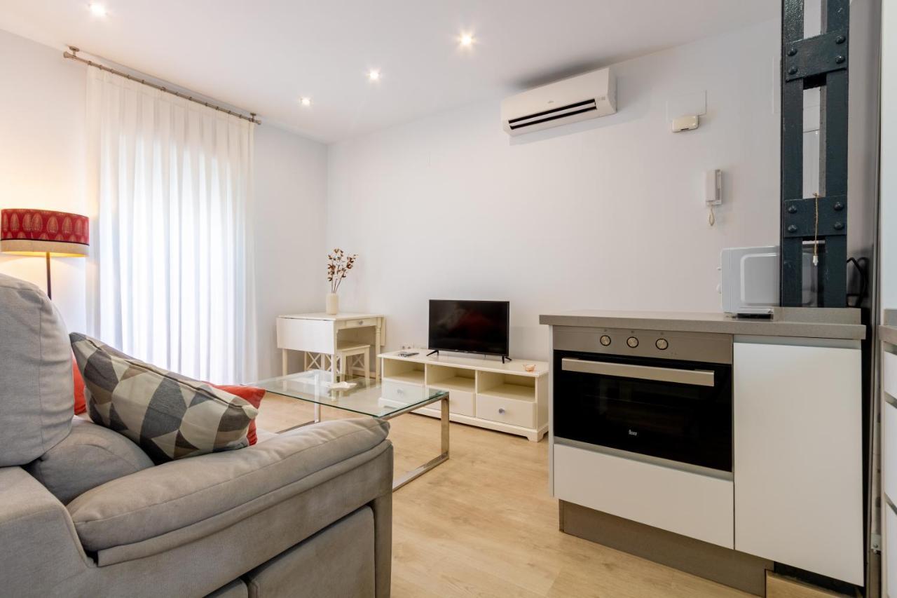 Charming 2 Bedroom Apartment Triana Bridge By Ocityzen Sevilla Kültér fotó